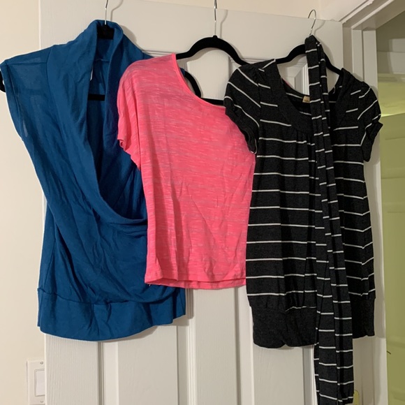 12 Tops - Picture 11 of 11